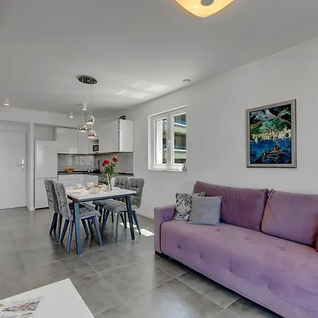 Guest house Dany 4*