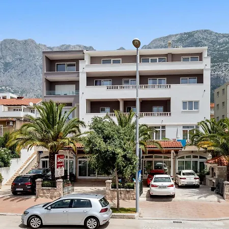 Guest house Dany 4*