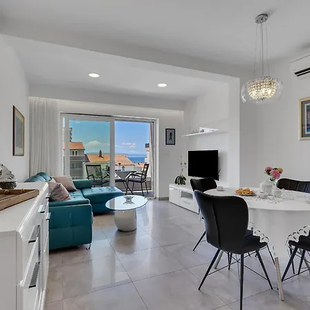 Dany Pensjonat Makarska