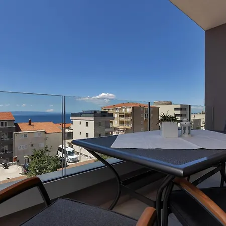 Dany Pensjonat Makarska