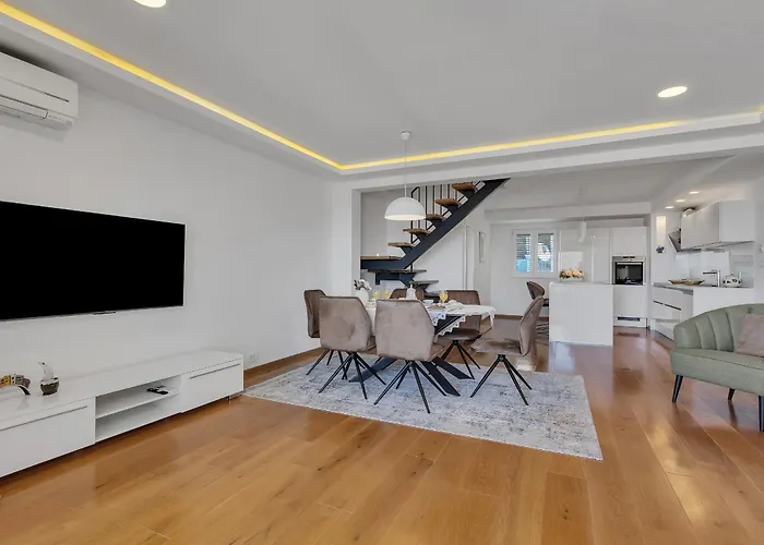 Dany 게스트하우스 4*